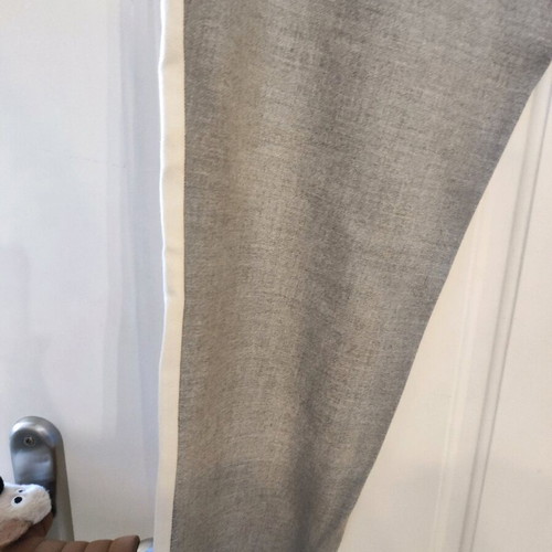Zara women's gray pants like new with side stripe size M