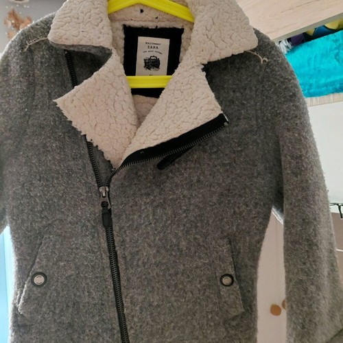 Zara kids jacket grey with inner fur like new, 6 years old