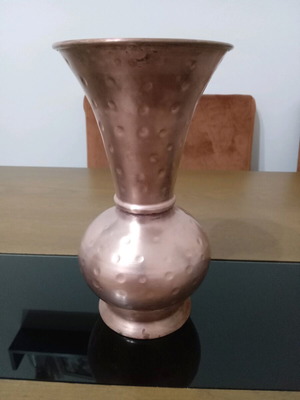 Χάλκινο ανθοδοχείο μεταχειρισμένο, vintage σφυρηλατημένο βάζο 22x12εκ