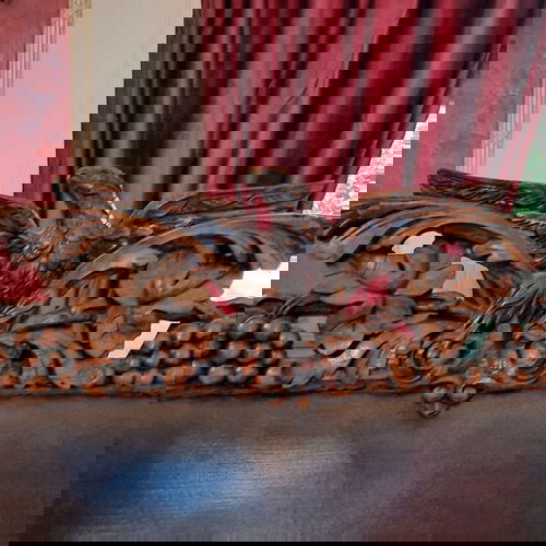 Βασιλική τραπεζαρία μεταχειρισμένη 11 κομματιών με μοναστηριακό τραπέζι και σκαλιστούς μπουφέδες