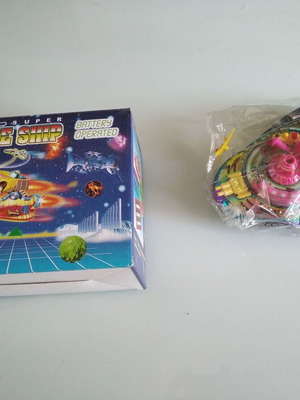 Super Space Ship new, 1990s sealed, battery operated