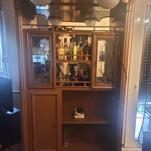 Bar living room unit like new, carved natural wood