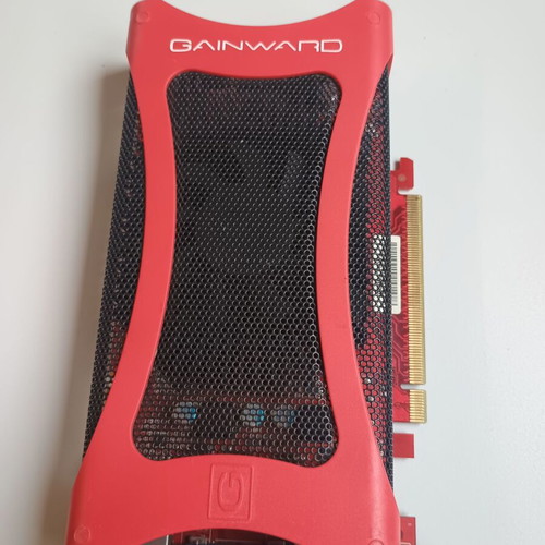Gainward GeForce 9600 GT graphics card like new, 512MB DDR3
