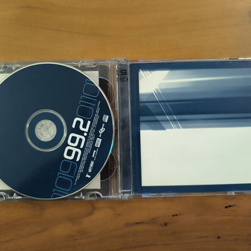 Moving Shadow 99.2 2-CD collection like new, electronic