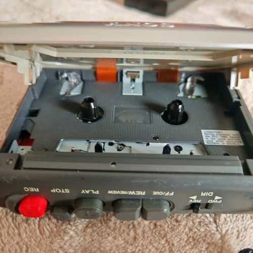 Sony Walkman WM-GX400 tape player and recorder used