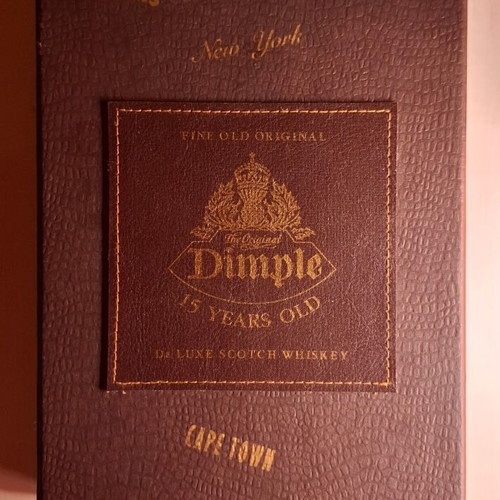 Dimple 15 Years Old Whisky 40% 700ml Collectible Gift Box 2004 New