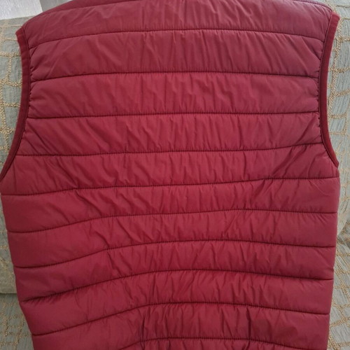 Sleeveless jacket red/bordeaux men's Medium like new from LC Waikiki