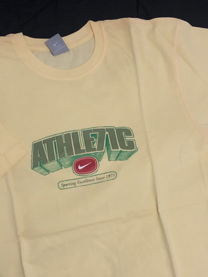 NIKE ATHLETIC T-SHIRT - XL