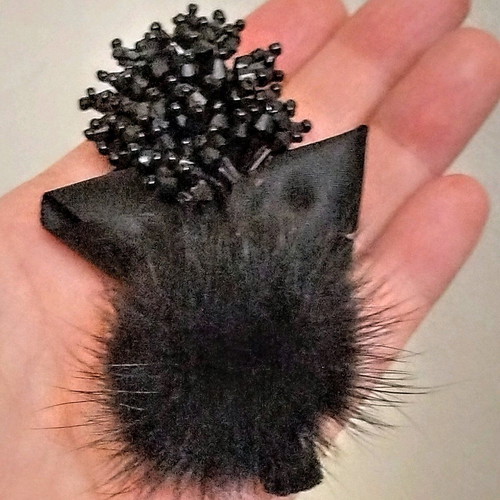 Hair clip with beads new, original design