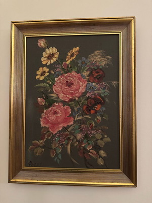 Painting used in excellent condition