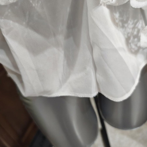 Lace blouse white like new size M-L