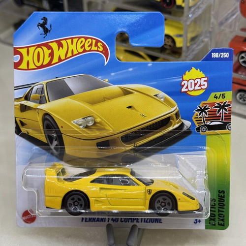Hot Wheels Ferrari F40 Competizione 2025 model car, yellow