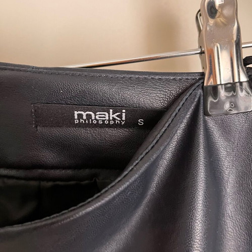 Maki Philosophy blue leather skirt like new