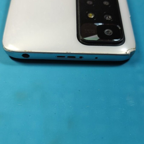 Xiaomi Redmi 10 4+1/64 used with cracked screen, Android 11, NFC