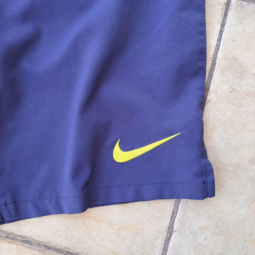 Nike Barcelona shorts like new, size small