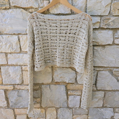 Handmade Beige Cropped Knitted Sweater new, size M
