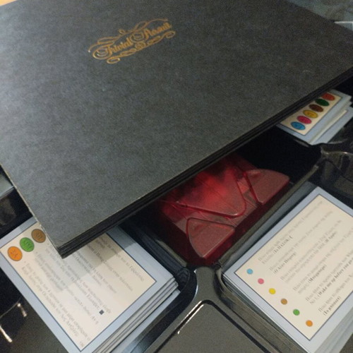 Trivial Pursuit board game like new, 1980 edition with cards and questions