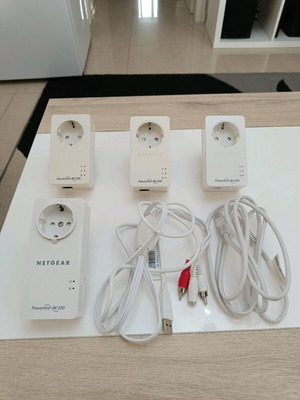 Netgear Powerline Network Adapters AV200 used, set of 4