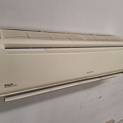 Fuji Inverter Air Condition R410A 24 btu used with Olefini air curtain