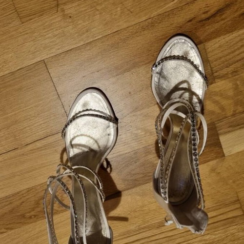 Giuseppe Zanotti bridal sandals like new with crisscross Swarovski crystals
