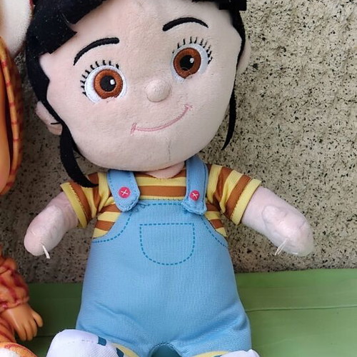 Despicable Me Minion Agnes plush doll like new, 27 cm