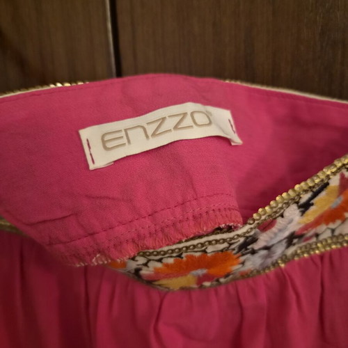 Enzzo pink tank top size L, like new, viscose with embroidery