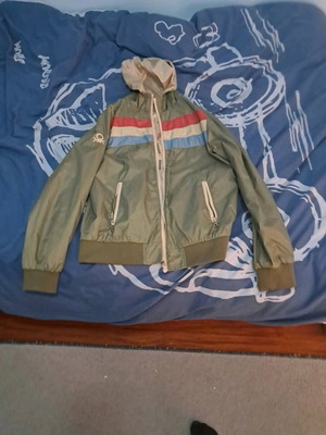Benetton kids jacket XL like new