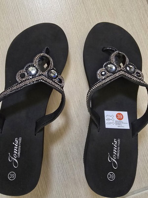 Flip flops with platform sole and rhinestones, size 39, new