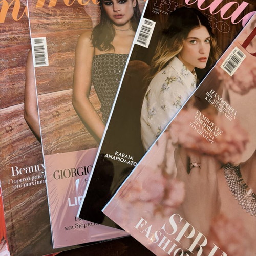 Magazine set Elle, Bazaar, Madame Figaro like new
