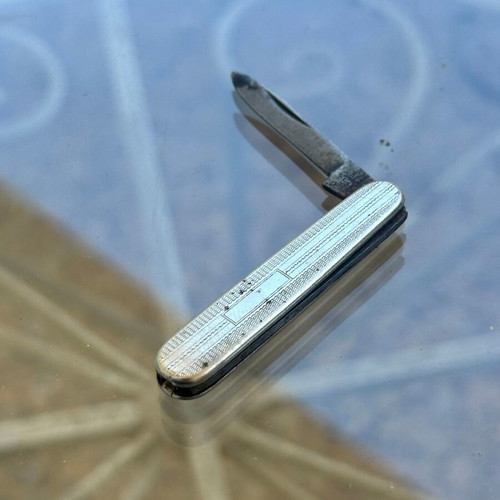 Richards Sheffield England vintage pocket paper cutter used
