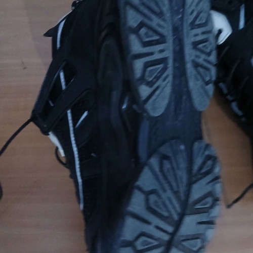 Guess men's shoes like new, black, size 44
