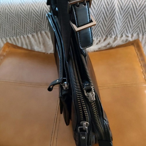 Hugo Boss Unisex Vintage Patent Leather Handbag Like New, Black