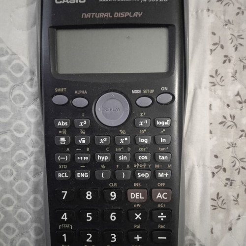 Casio calculator with stand and cover like new