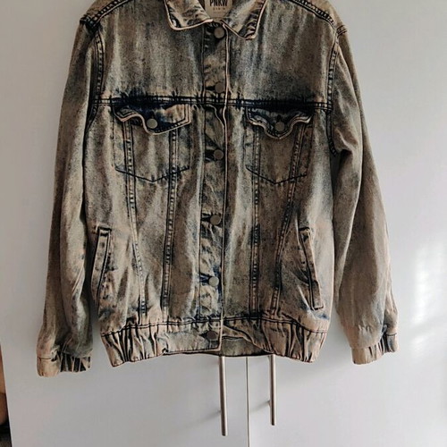 Jean jacket used, in excellent condition, size M