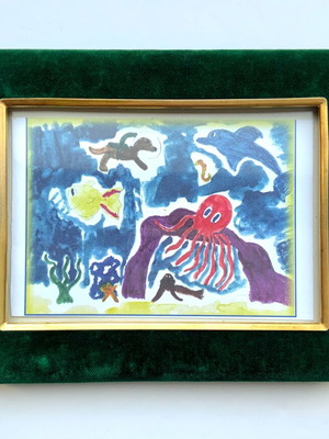 Velvet green frame used with vintage bronze border
