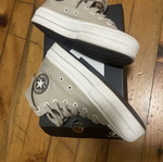 Converse Chuck Taylor All Star Lift sneakers, beige, size 37