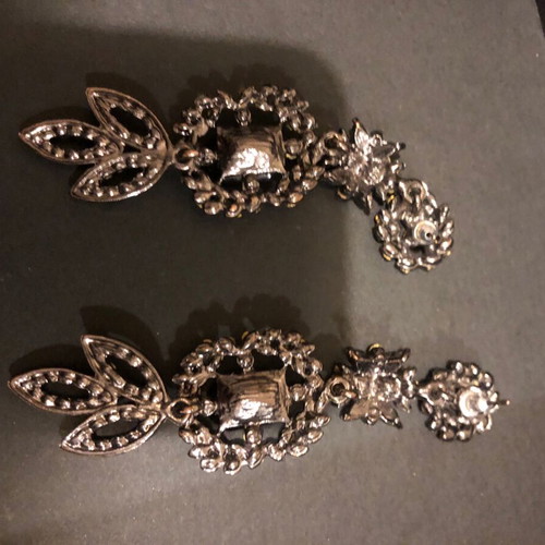 Faux drop earrings with black stones and rhinestones like new