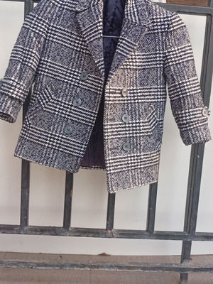 Baby coat size 92 cm Lemon brand like new with pockets