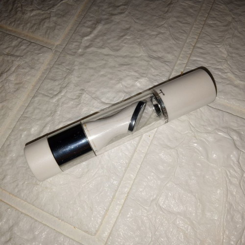 Plumper lips used for beautiful juicy and pink lips