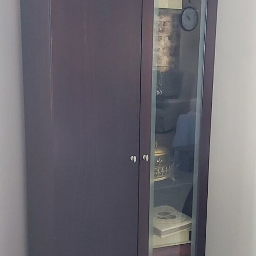 Wooden living room unit like new with glass cabinet and lighting