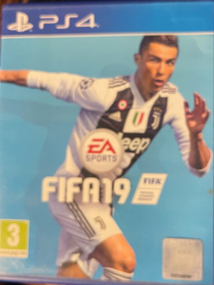 FIFA 19 PS4 game like new