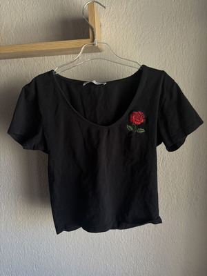 Black T-Shirt minimal fit like new, XS