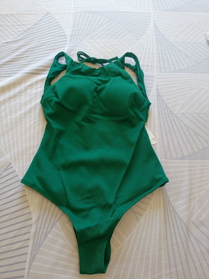 Oysho one-piece swimsuit new, extra small