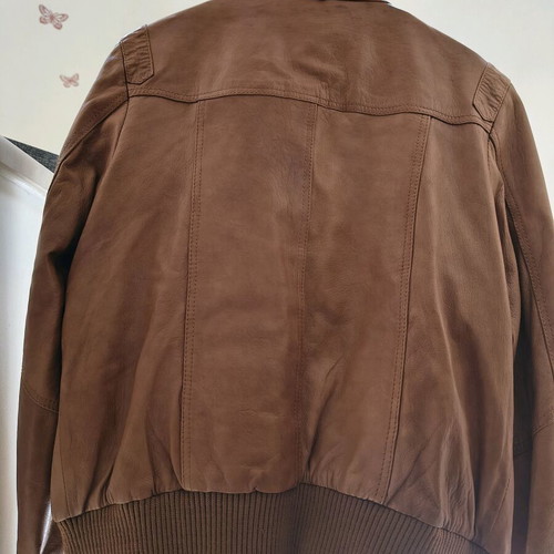 Leather jacket medium like new, beige and brown