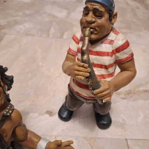Decorative figures new, set of 3 pieces