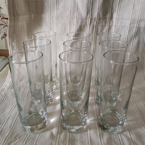 Set of 9 glass tube glasses like new for drinks