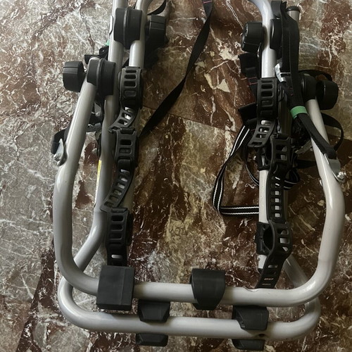 Car trunk rack for 3 bicycles, like new, up to 45kg