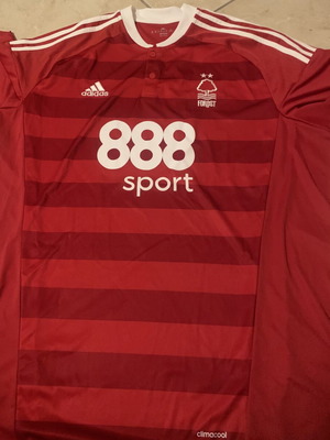 Nottingham Forest authentic football jersey XXL