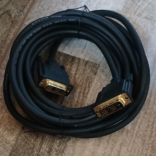 DVI-A/D Single Link Male Cable 5m New