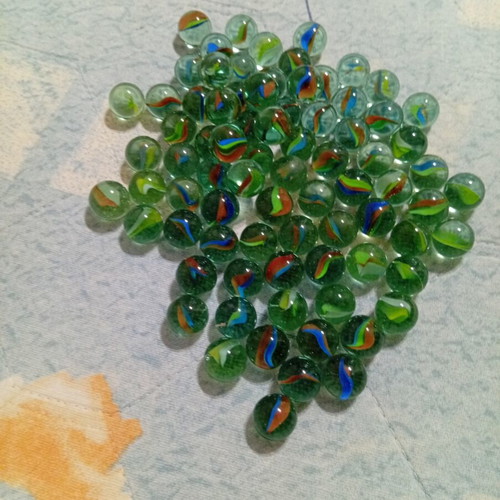Set of 79 glass marbles Cat's Eye like new